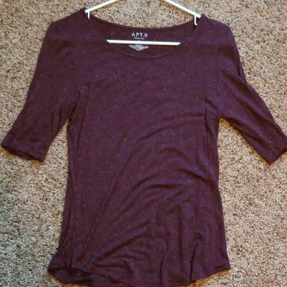 Apt 9 size small 3/4 length top